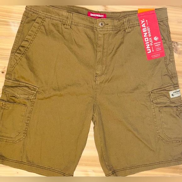 NEW UNIONBAY Mens Midweight Flex Waist Cargo Shorts Chestnut, 42 NWT - Picture 7 of 16